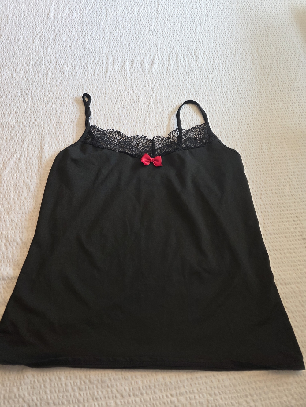 Black Lace-Trim Camisole with Red Bow Xl